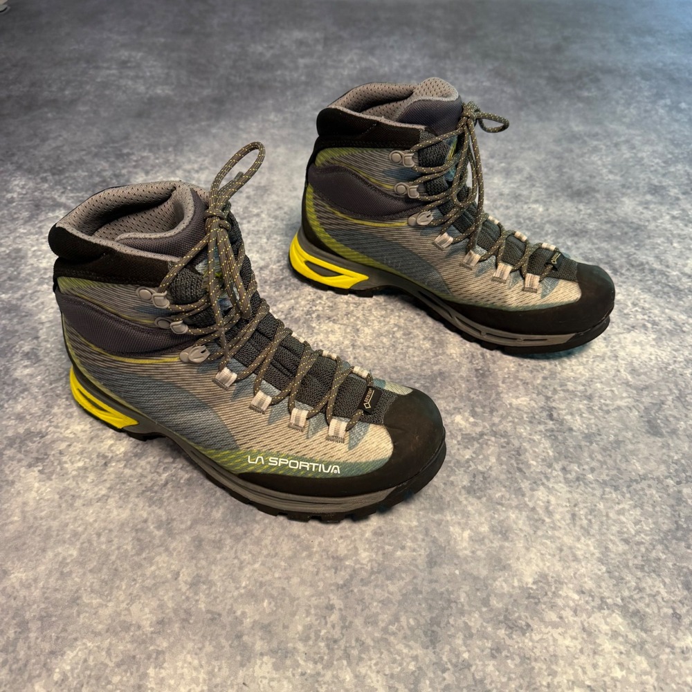 La Sportiva Trango TRK GTX Womens Hiking Boots Size 8.5 Grey Green Waterproof
